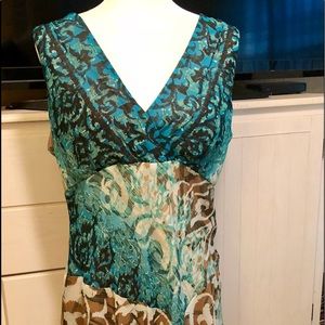 Light weight dress with built in slip